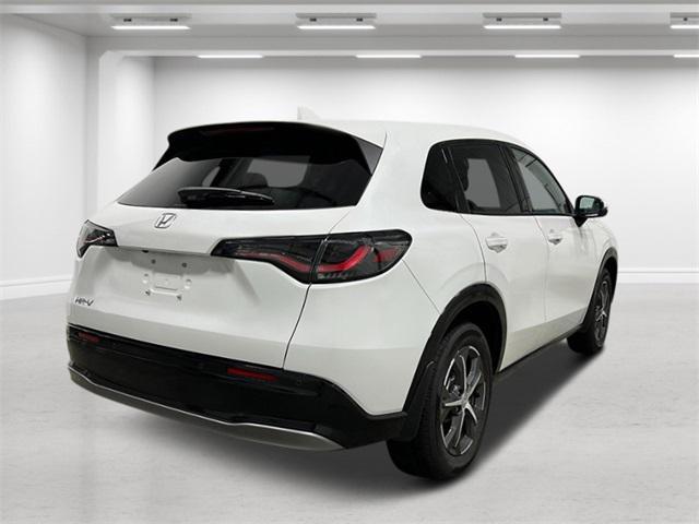 new 2025 Honda HR-V car, priced at $32,850