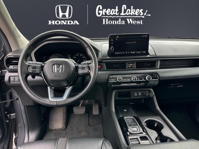 used 2025 Honda Pilot car, priced at $45,888