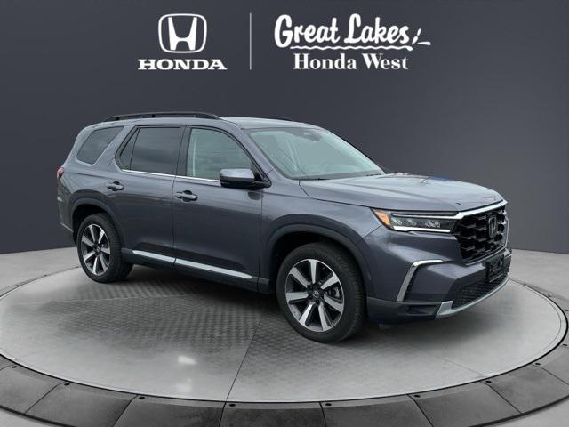 used 2025 Honda Pilot car, priced at $45,888