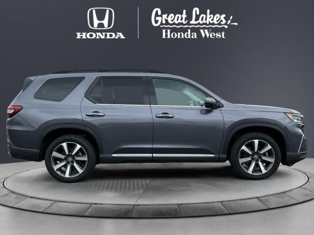 used 2025 Honda Pilot car, priced at $45,888