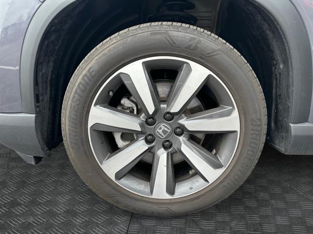 used 2025 Honda Pilot car, priced at $45,888