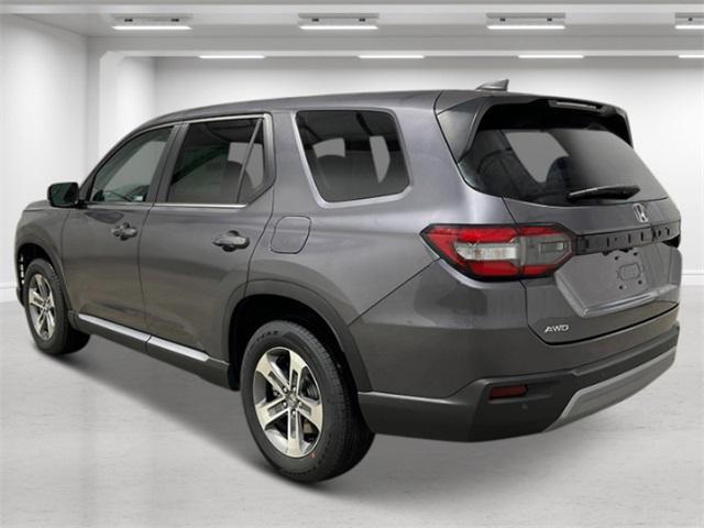 new 2025 Honda Pilot car, priced at $47,780