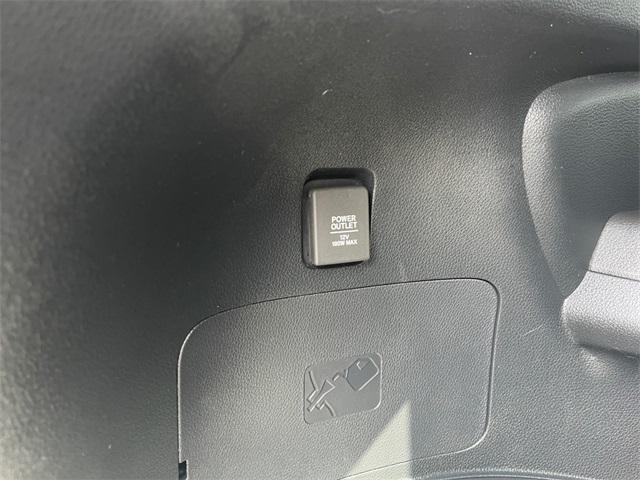 used 2022 Honda Pilot car, priced at $33,588