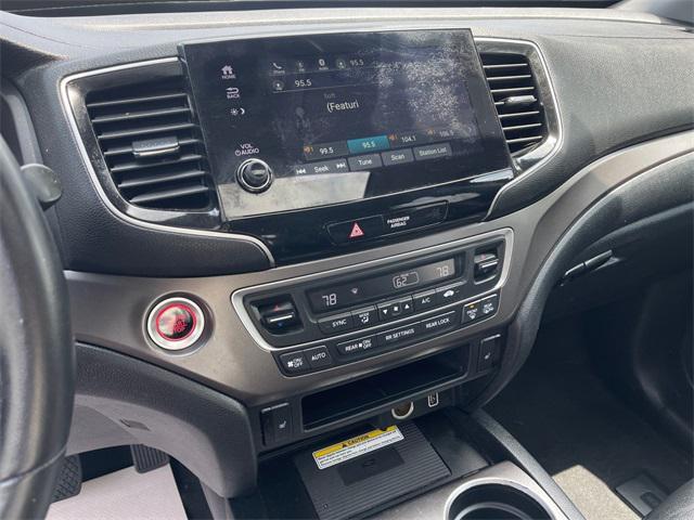 used 2022 Honda Pilot car, priced at $33,588