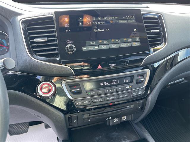 used 2022 Honda Pilot car, priced at $29,855
