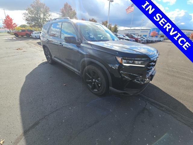 used 2025 Honda Pilot car, priced at $54,210