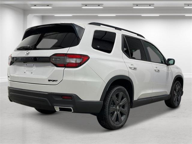 new 2025 Honda Pilot car, priced at $44,250