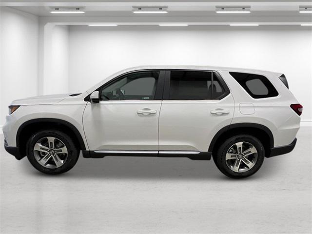 new 2025 Honda Pilot car, priced at $47,505