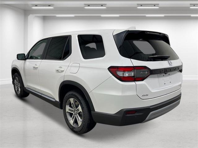 new 2025 Honda Pilot car, priced at $47,505