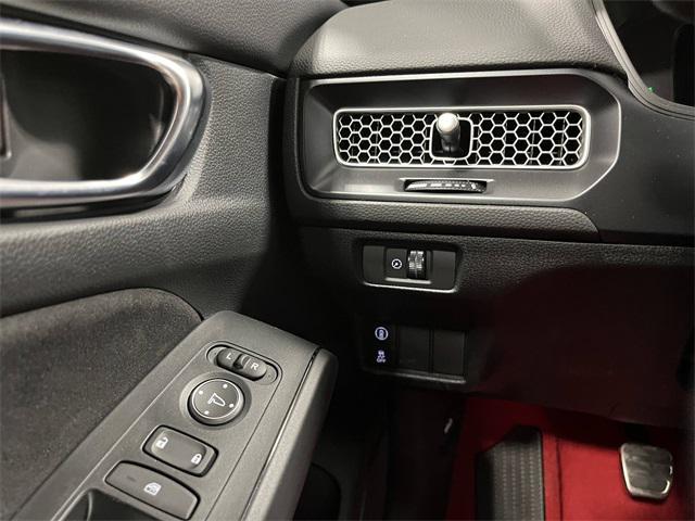 new 2025 Honda Civic Type R car, priced at $47,545