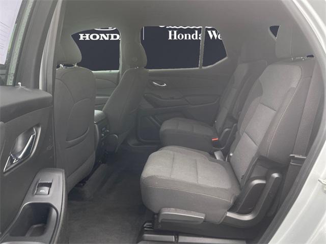 used 2022 Chevrolet Traverse car, priced at $21,888