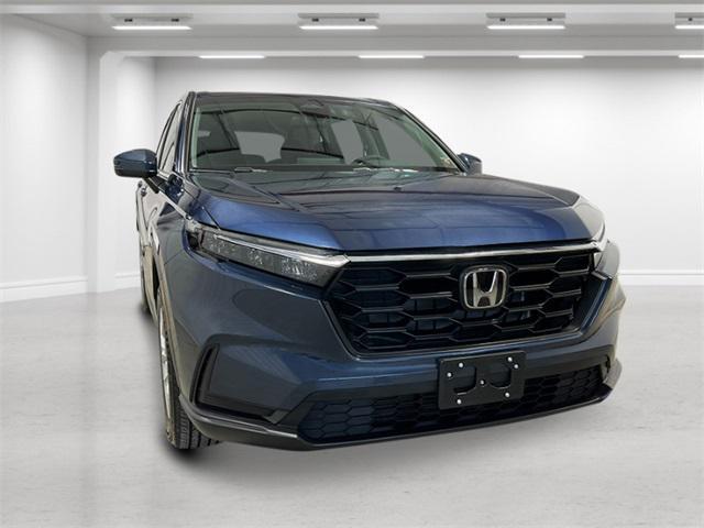 new 2025 Honda CR-V car, priced at $32,995