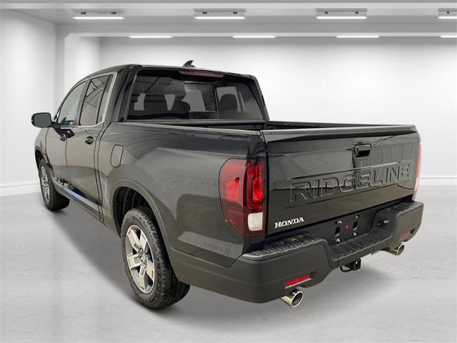 new 2025 Honda Ridgeline car, priced at $44,375