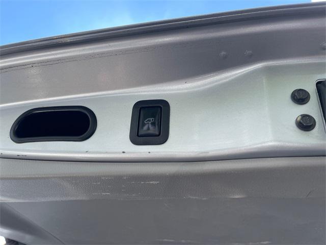 used 2015 Toyota Highlander car, priced at $16,988