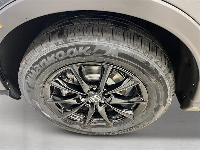new 2026 Honda CR-V Hybrid car, priced at $41,675