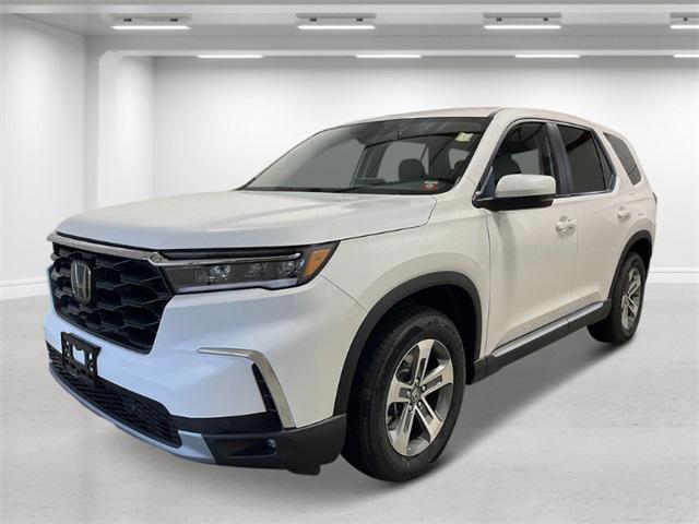 new 2025 Honda Pilot car, priced at $47,450