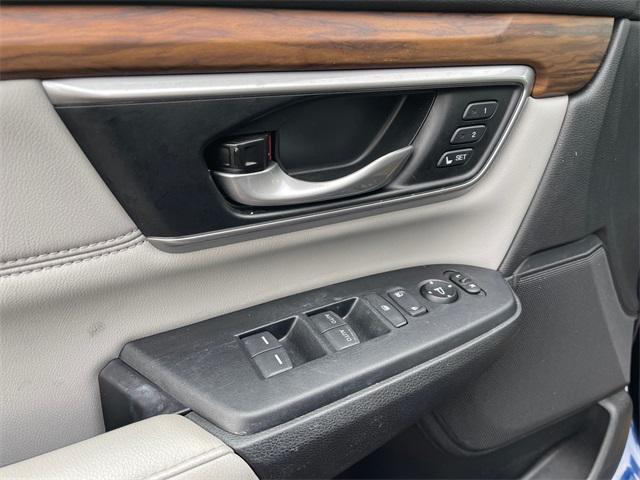 used 2020 Honda CR-V Hybrid car, priced at $27,322