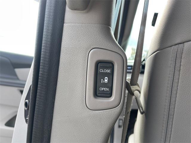 used 2013 Honda Odyssey car, priced at $7,722