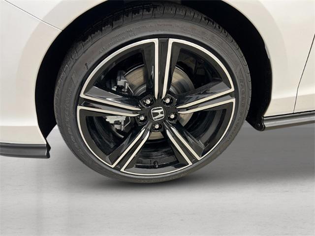 new 2025 Honda Accord Hybrid car, priced at $35,260