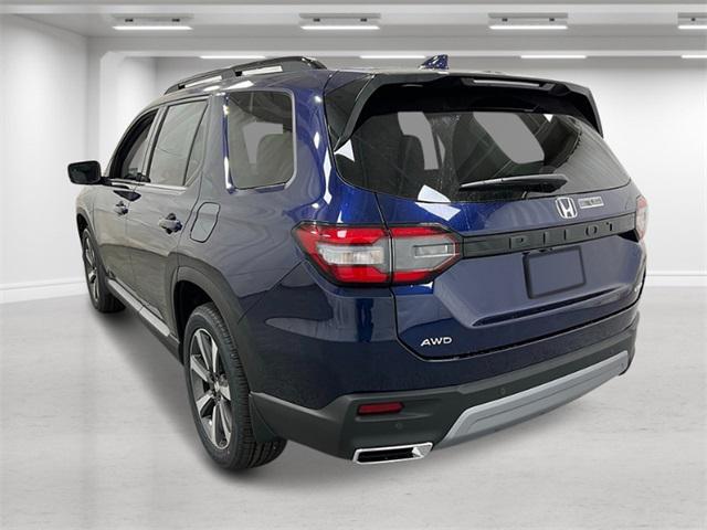 new 2025 Honda Pilot car, priced at $55,260