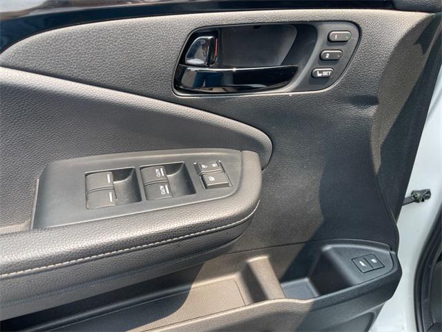 used 2022 Honda Passport car, priced at $36,522