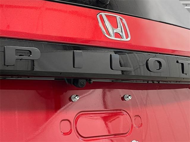 new 2025 Honda Pilot car, priced at $48,280
