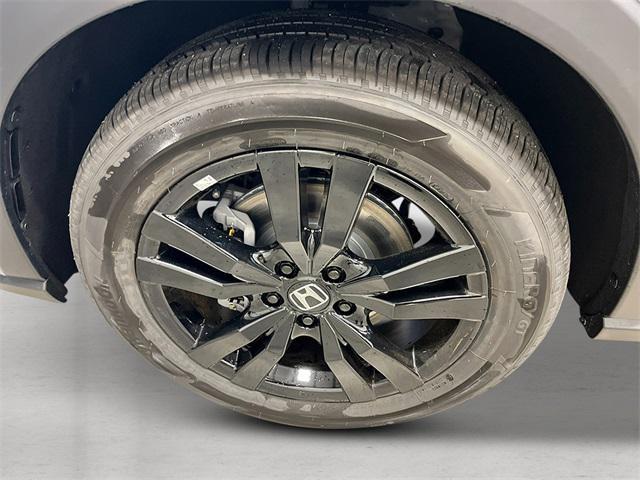 new 2026 Honda HR-V car, priced at $31,405