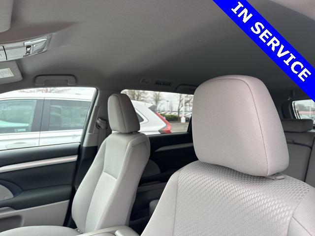 used 2018 Toyota Highlander car, priced at $17,655