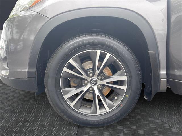 used 2018 Toyota Highlander car, priced at $17,988