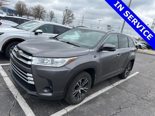 used 2018 Toyota Highlander car, priced at $17,655