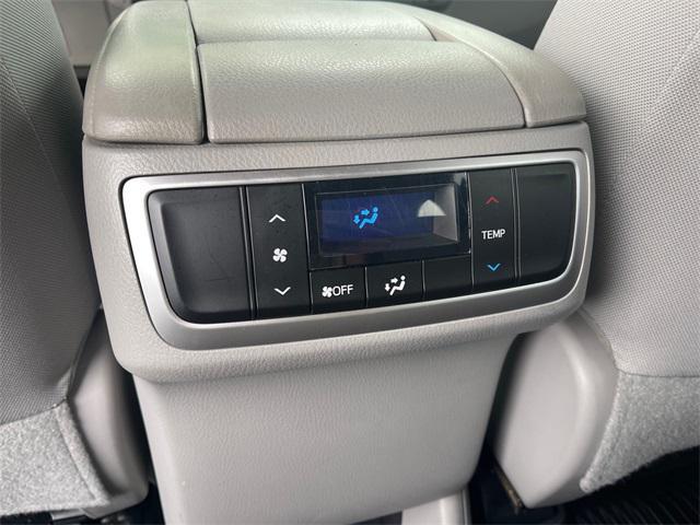 used 2018 Toyota Highlander car, priced at $17,988