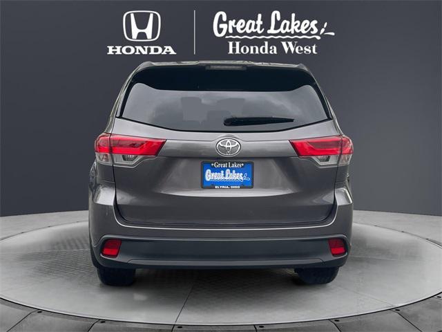 used 2018 Toyota Highlander car, priced at $17,988