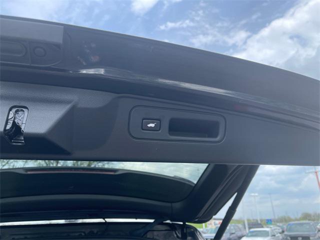 used 2022 Honda Passport car, priced at $33,655