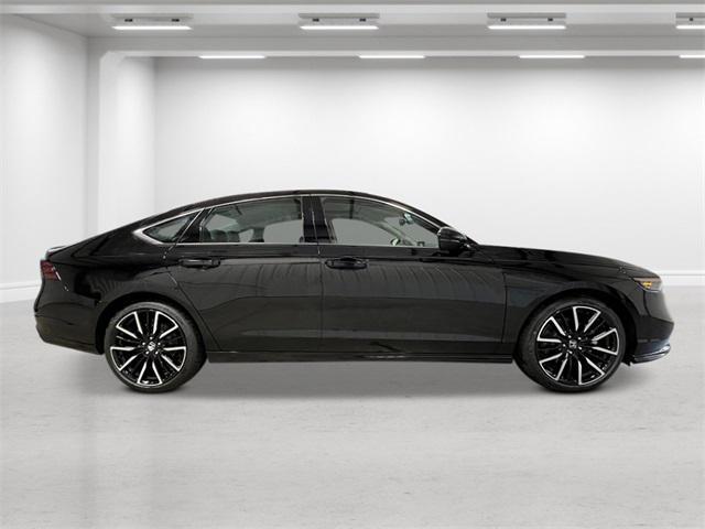 new 2025 Honda Accord Hybrid car, priced at $40,495
