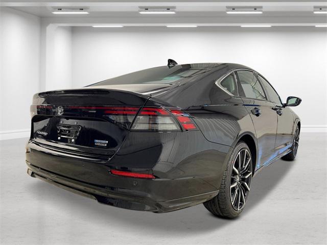 new 2025 Honda Accord Hybrid car, priced at $40,495