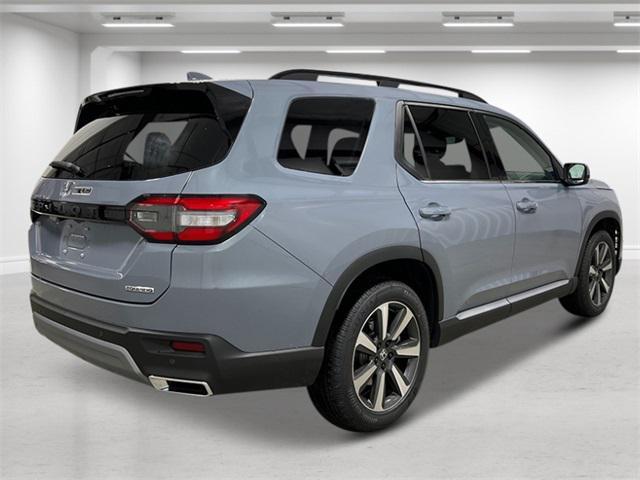 new 2025 Honda Pilot car, priced at $51,505