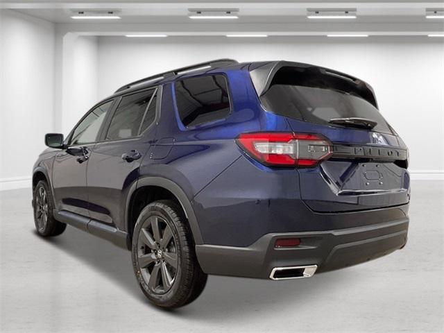 new 2025 Honda Pilot car, priced at $43,795