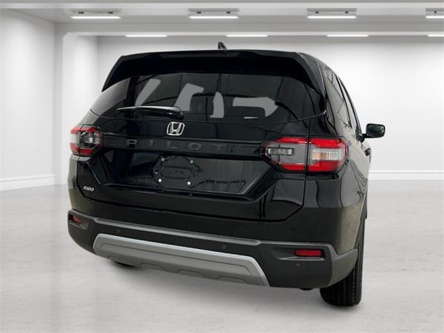 new 2025 Honda Pilot car, priced at $47,725