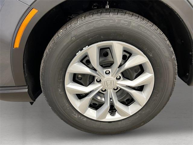 new 2025 Honda CR-V car, priced at $32,995