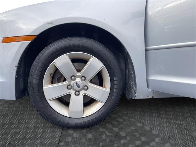 used 2006 Ford Fusion car, priced at $4,922