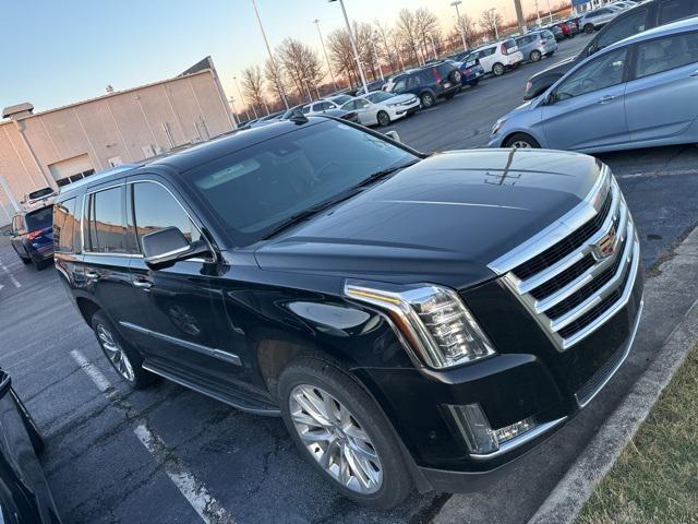 used 2019 Cadillac Escalade car, priced at $30,822