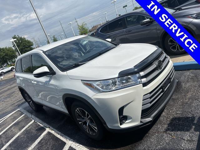 used 2019 Toyota Highlander car, priced at $24,922