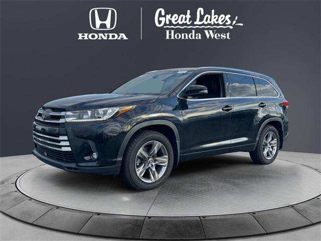 used 2019 Toyota Highlander car, priced at $26,888