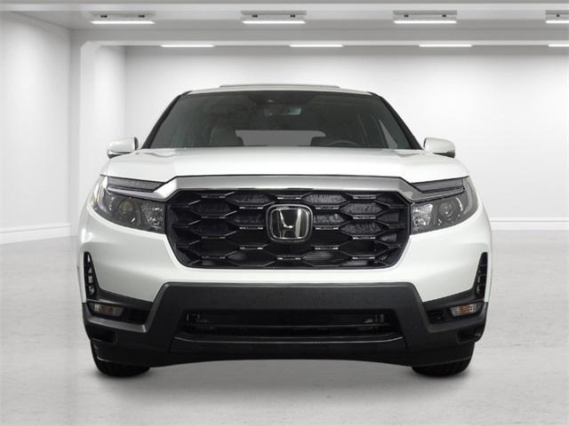 new 2025 Honda Passport car, priced at $44,305