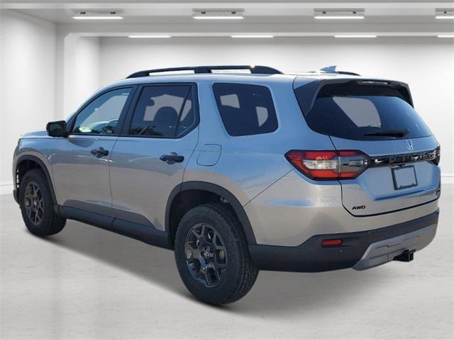 new 2025 Honda Pilot car, priced at $51,330