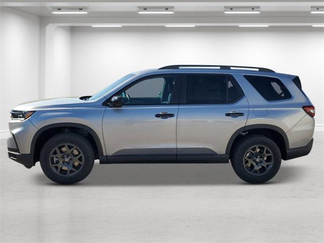 new 2025 Honda Pilot car, priced at $51,330