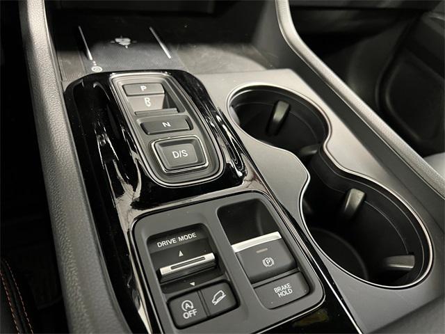 new 2025 Honda Pilot car, priced at $51,330