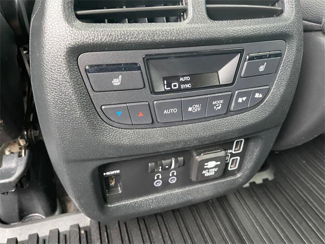 used 2022 Honda Pilot car, priced at $34,388