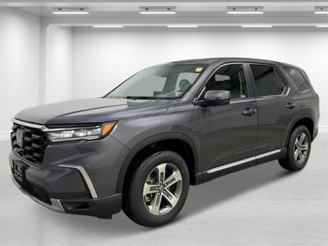 new 2025 Honda Pilot car, priced at $47,050