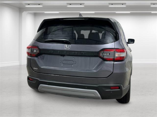 new 2025 Honda Pilot car, priced at $47,050